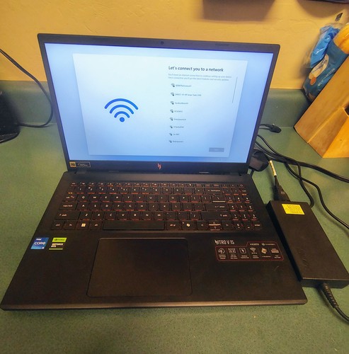 Acer nitro v15 - 16gb, ram