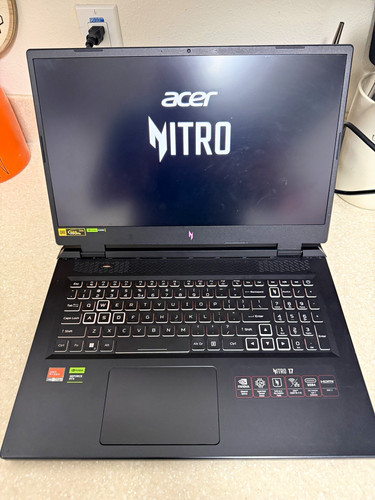 Acer nitro qhd ryzen - 17, 17.3"
